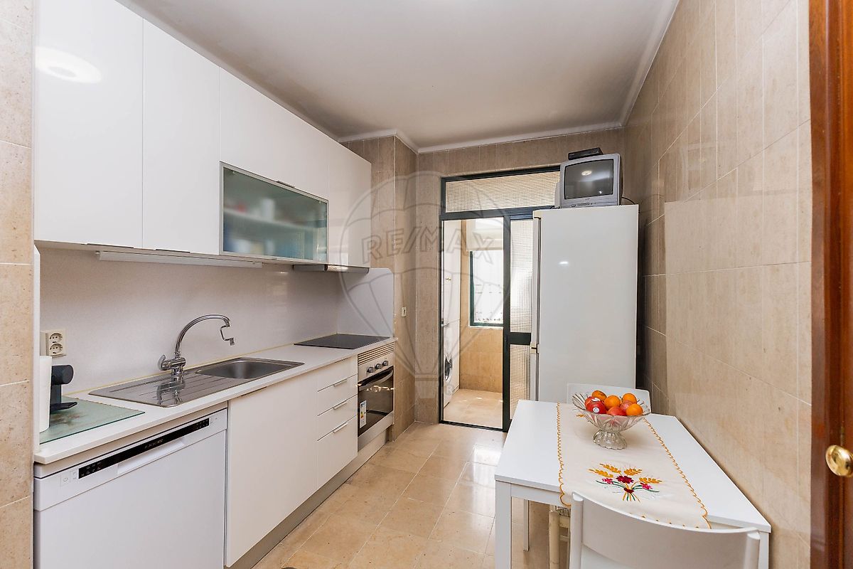 Apartamento T3 à venda em Vila Nova de Gaia