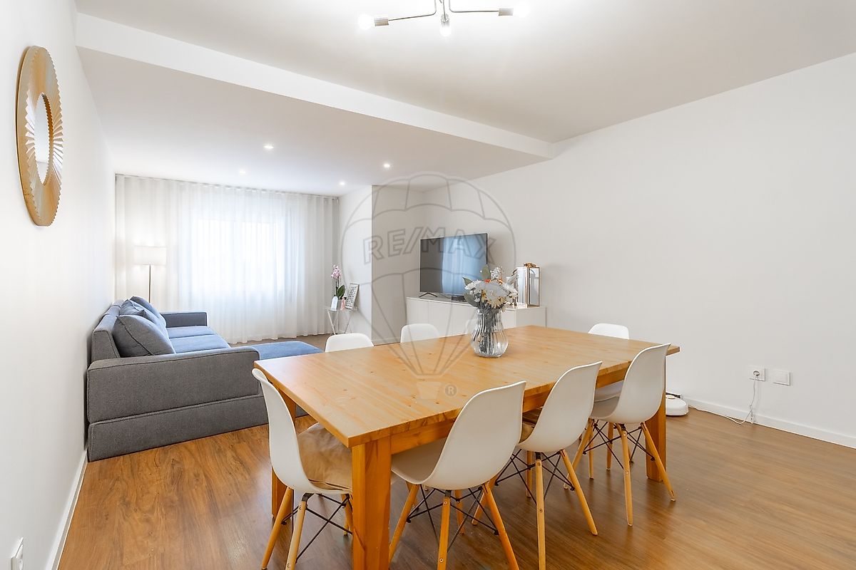 Apartamento T2 à venda em Vila Nova de Gaia