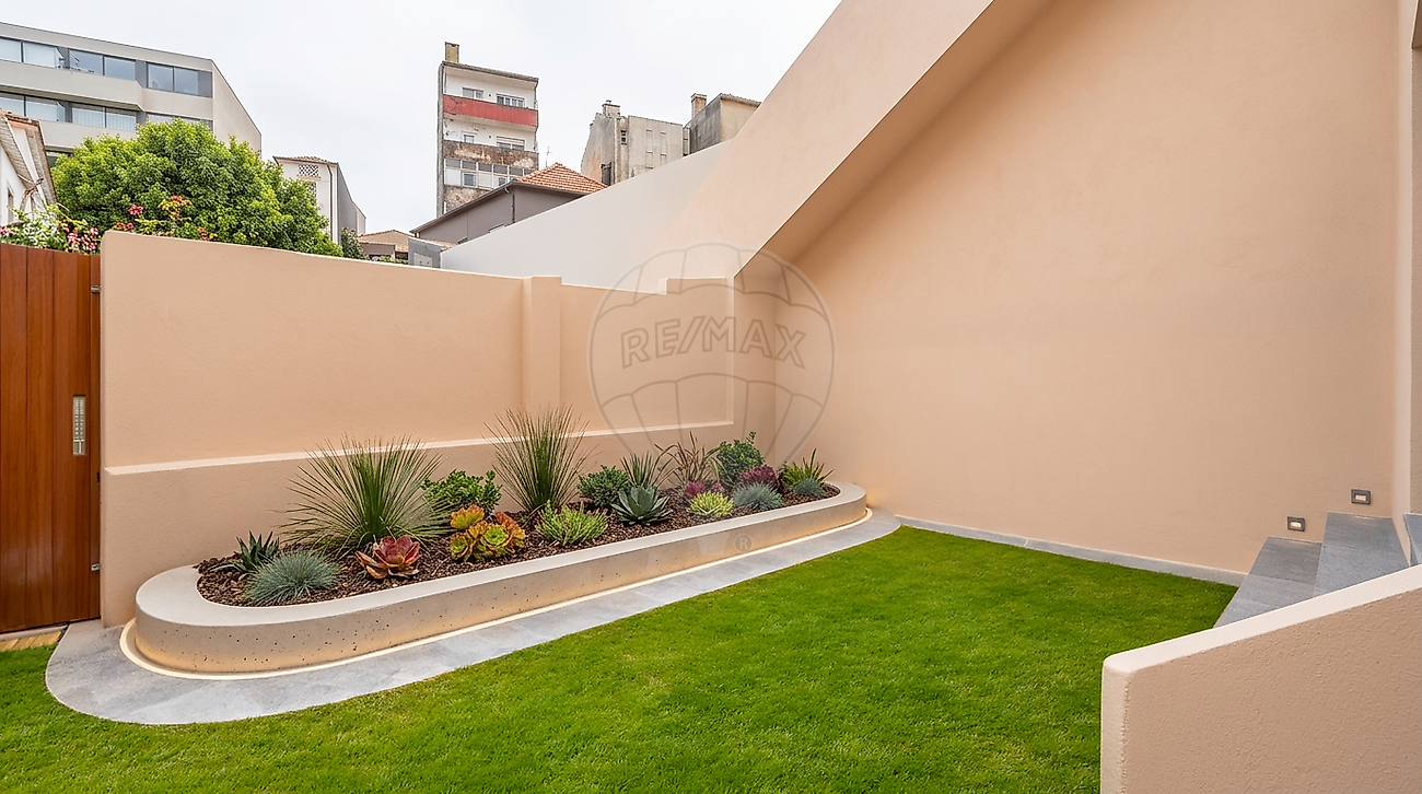 Apartamento T2 à venda em Bonfim, Porto — foto 3