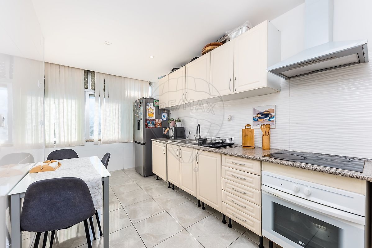 Apartamento T2 à venda em Rio de Mouro, Sintra — foto 9