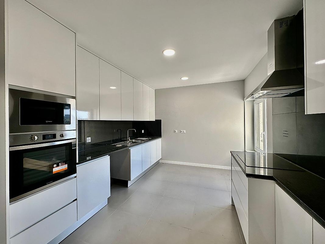 Apartamento - Torres Novas (Santa Maria, Salvador e Santiago), Torres Novas, Santarém
