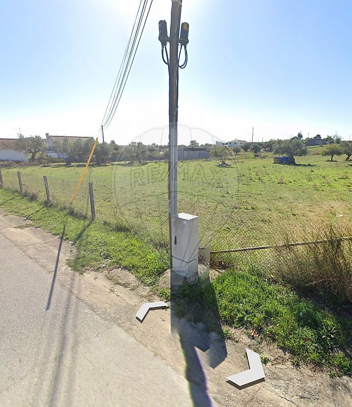 Land for sale in Alcanena, Portugal — €105,000