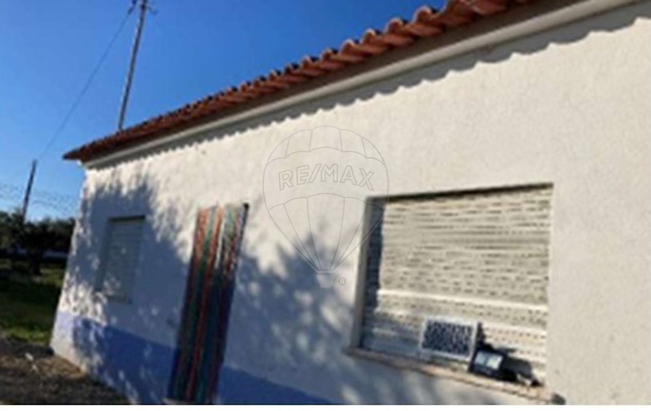 Moradia T3 à venda em Torres Novas