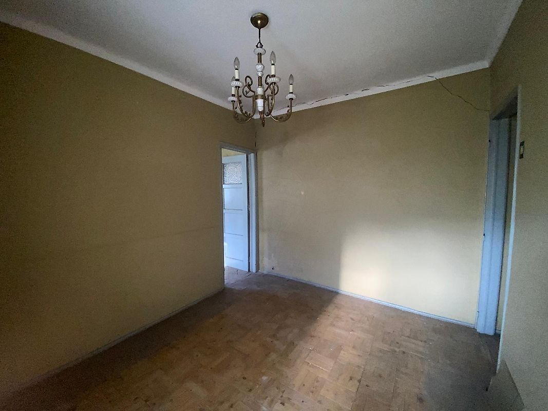 listing 120941077-235 picture-0