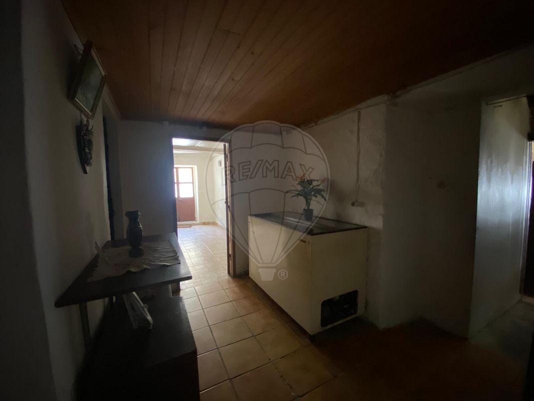 listing 120941120-53 picture-0