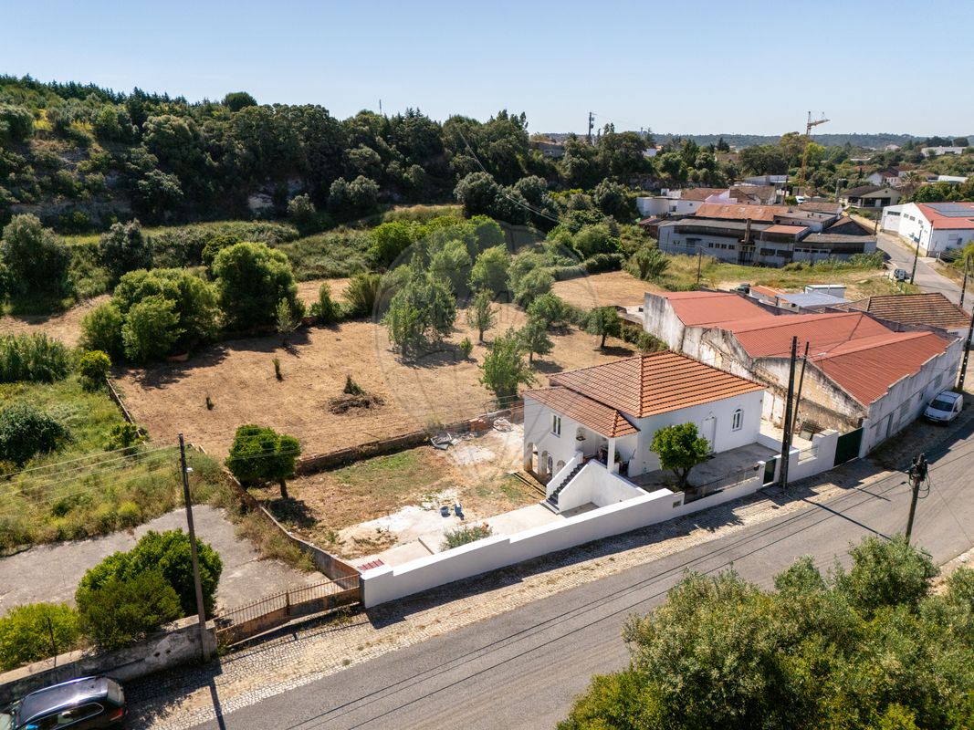 Moradia T4 para venda