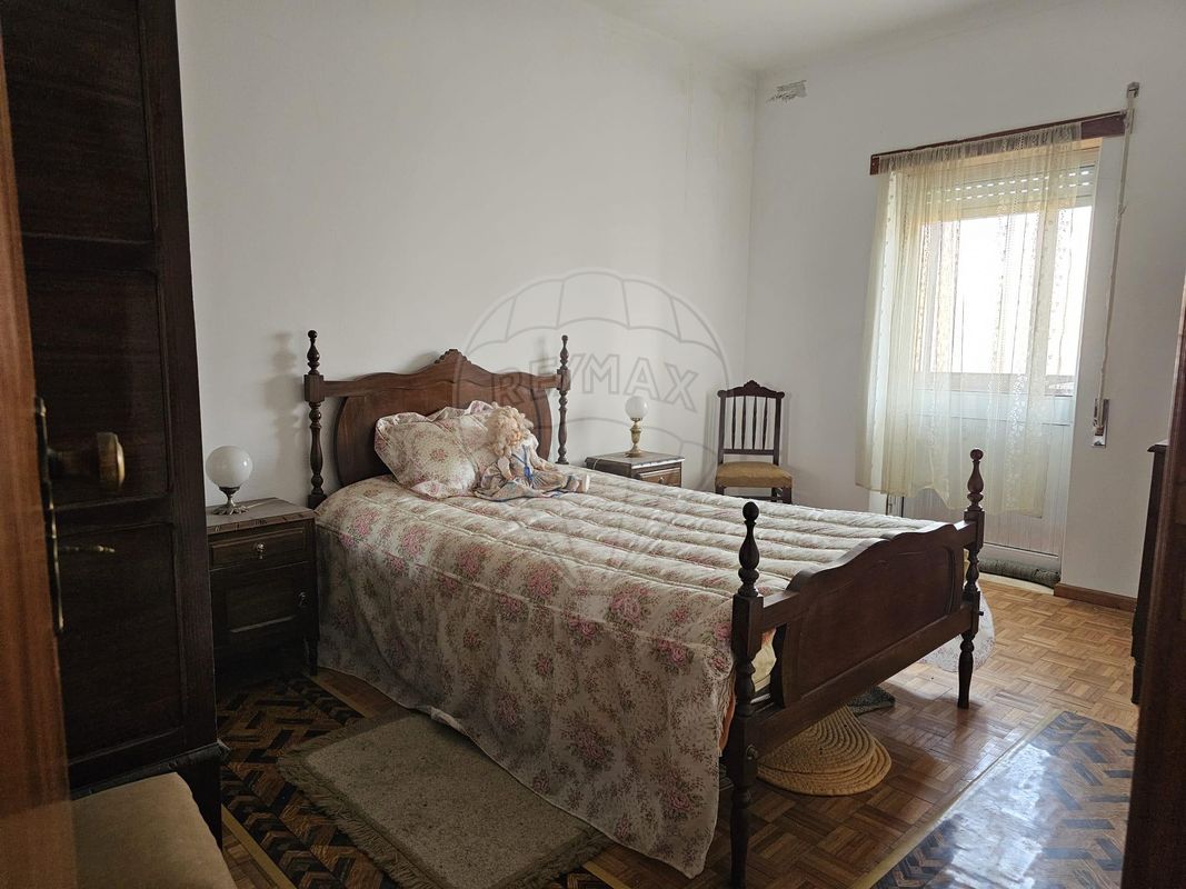 listing 120941120-61 picture-0