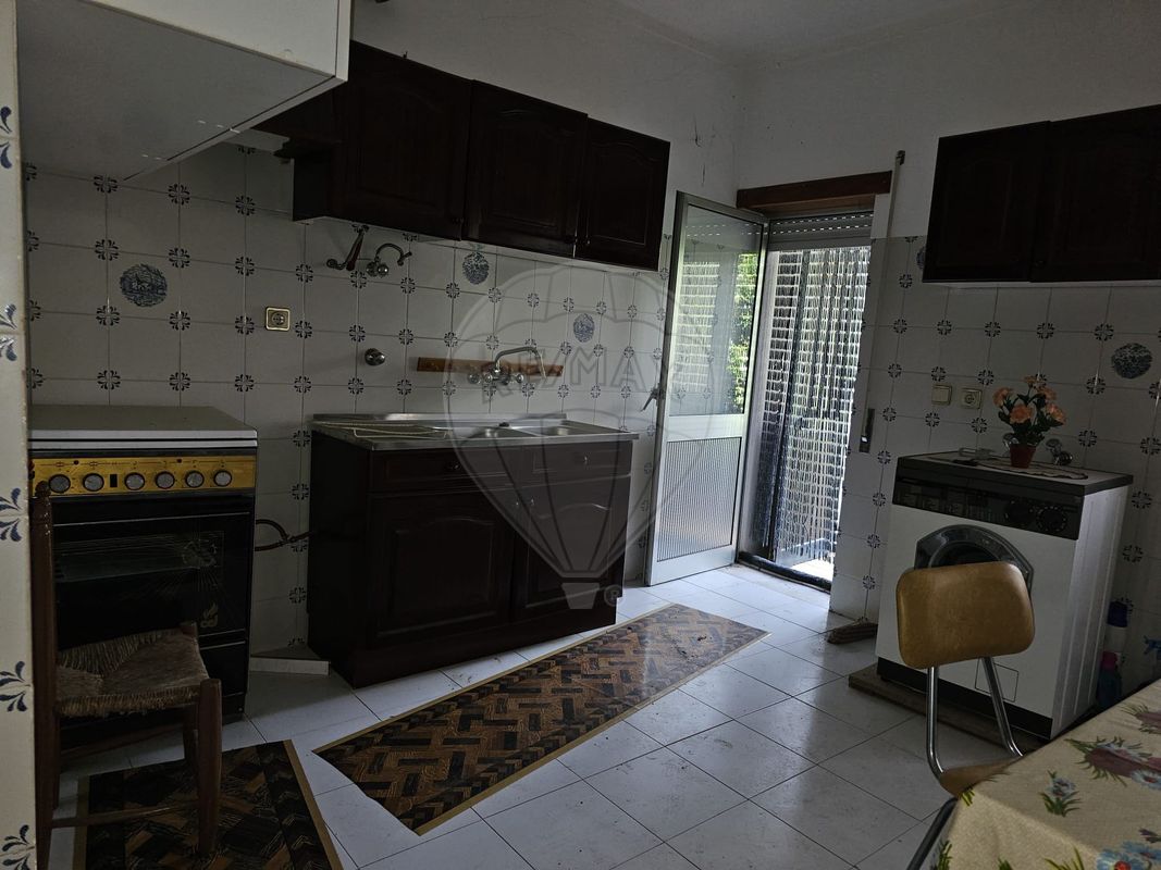 listing 120941120-61 picture-0