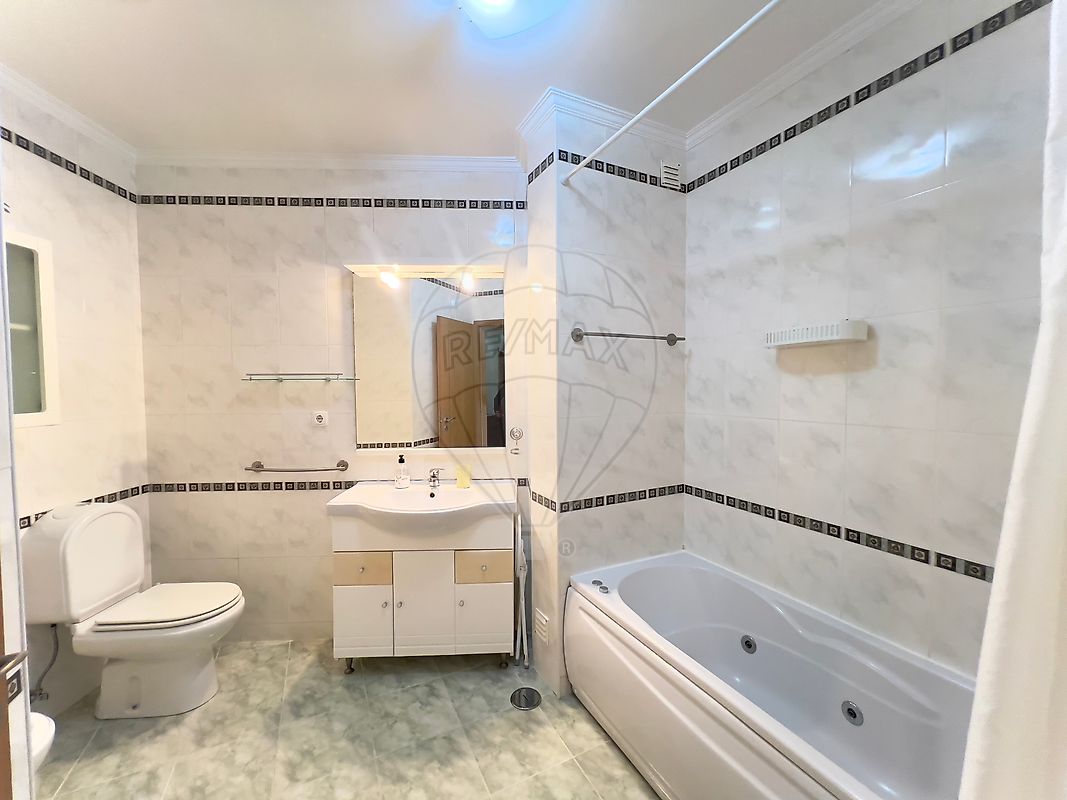 listing 120941082-266 picture-0