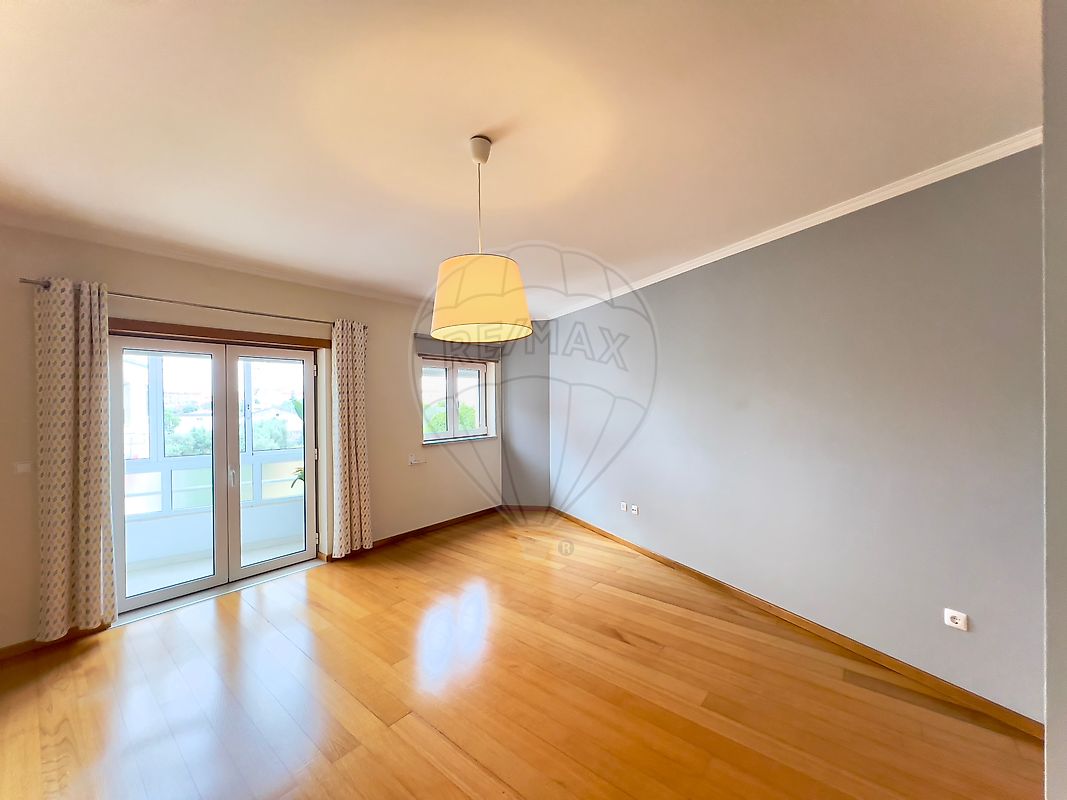 listing 120941082-266 picture-0