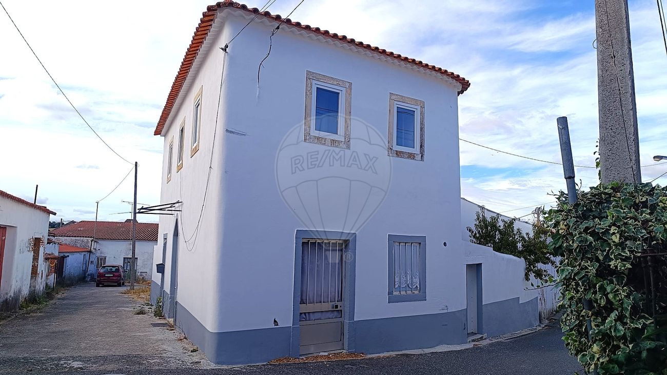 Moradia T5 para venda