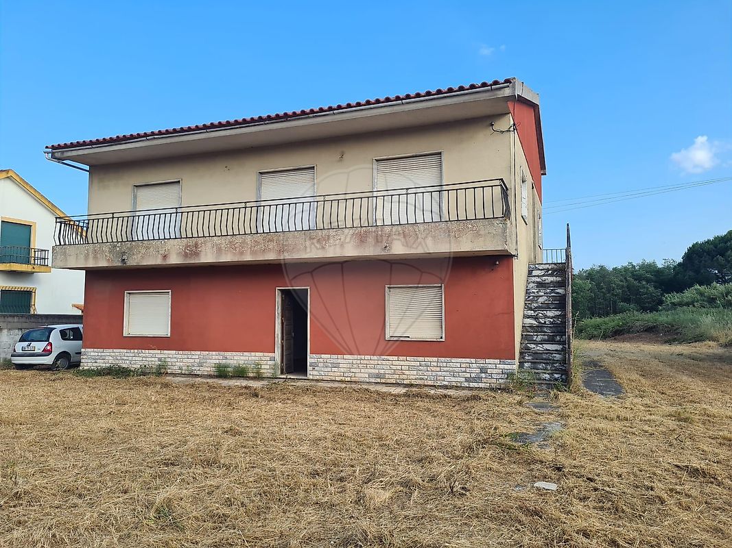 Moradia T6 para venda