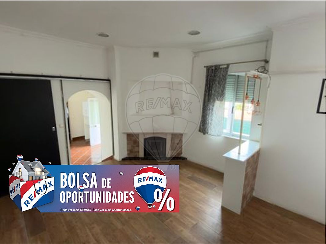 Moradia T2 à venda em Torres Novas