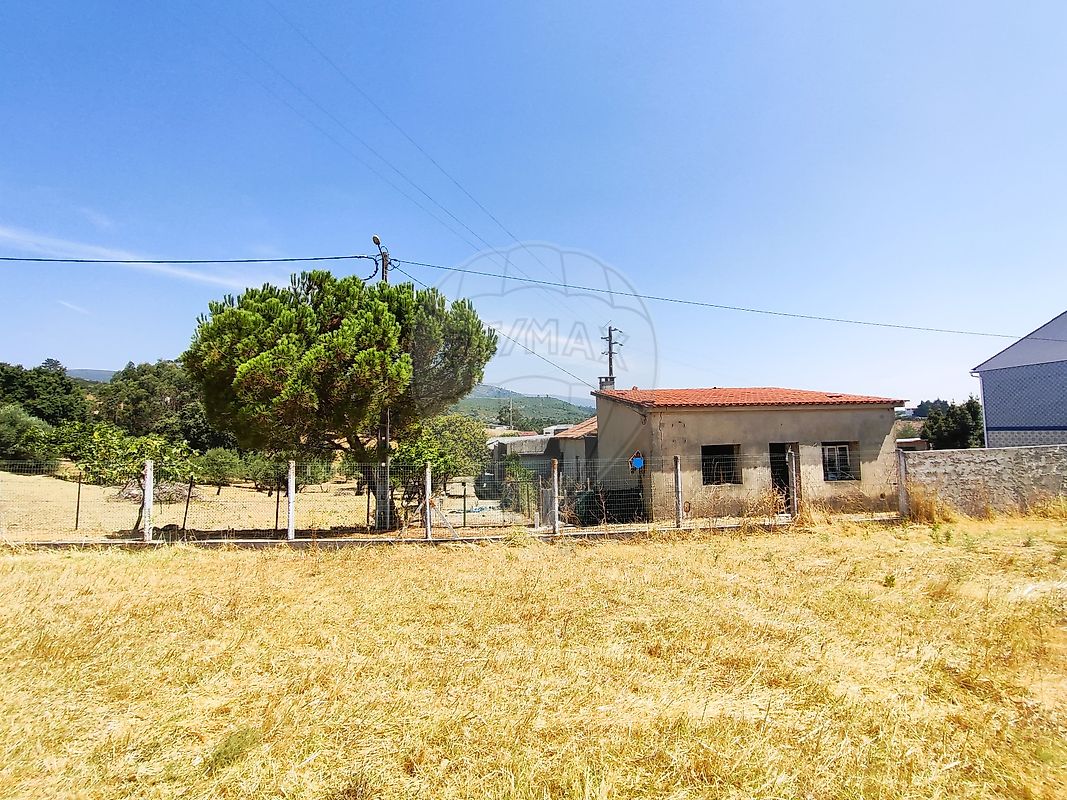 Moradia - Alcanena e Vila Moreira, Alcanena, Santarém