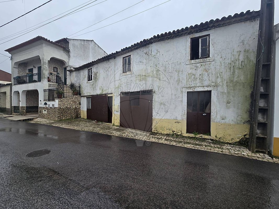 Moradia - Alcanena e Vila Moreira, Alcanena, Santarém