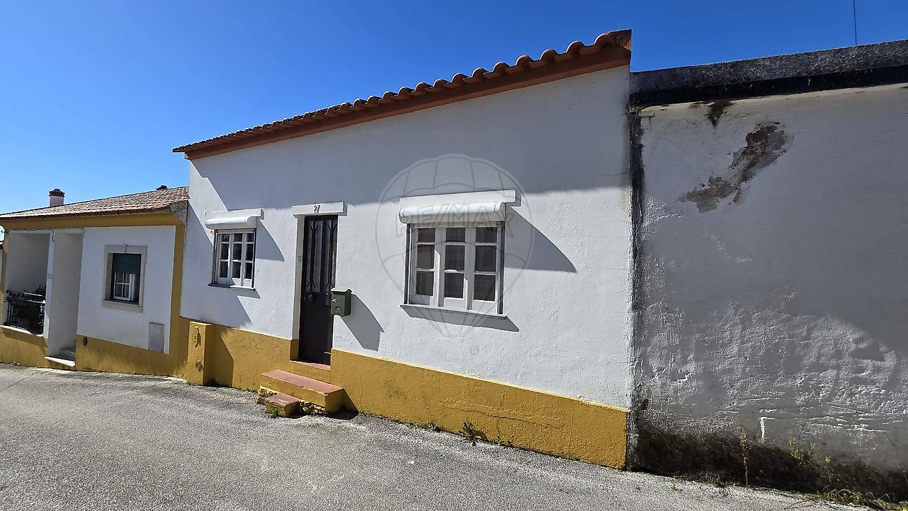 Moradia - Meia Via, Torres Novas, Santarém
