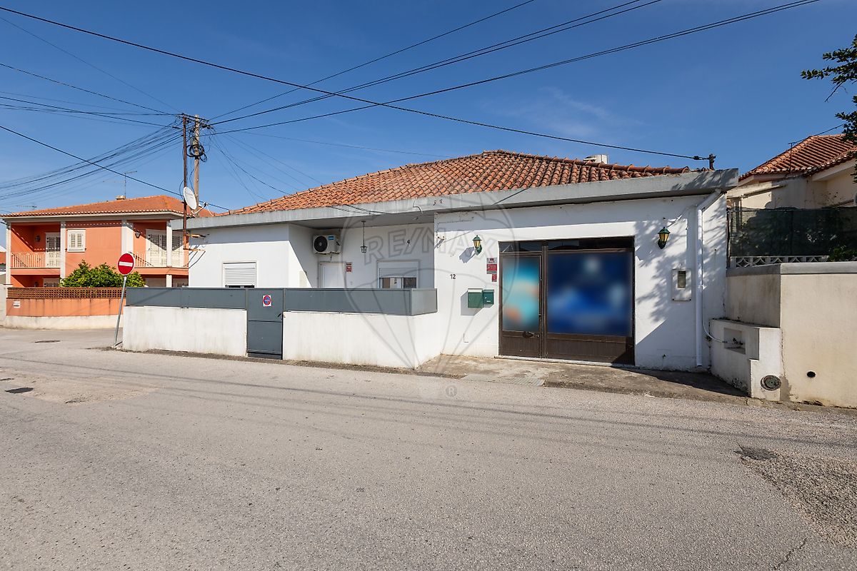 Moradia - Riachos, Torres Novas, Santarém