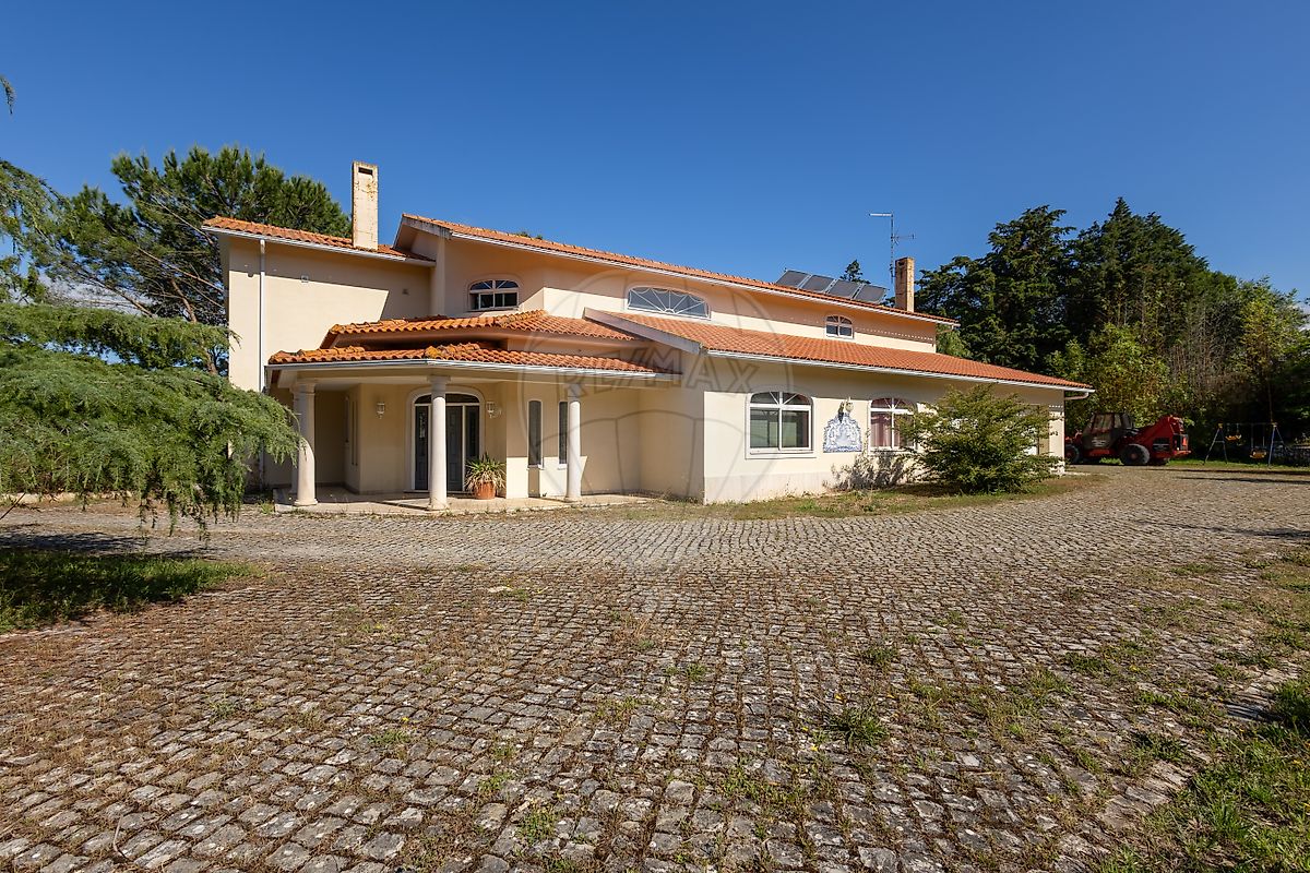Moradia - Alcanena e Vila Moreira, Alcanena, Santarém