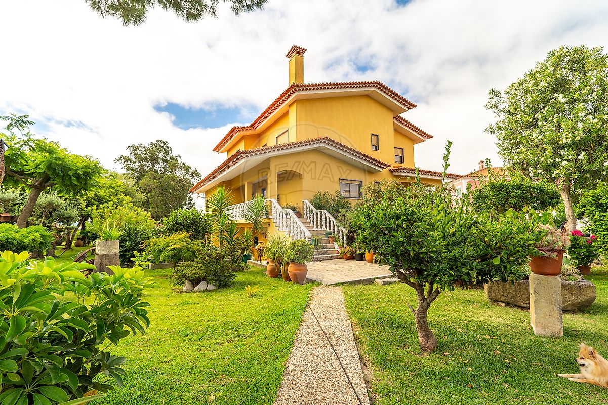 Apartamento T6 à venda em Entroncamento