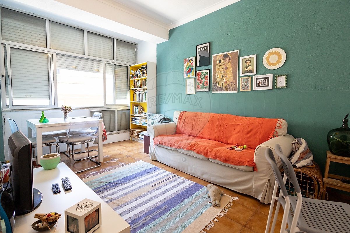Apartamento T2 à venda em Loures