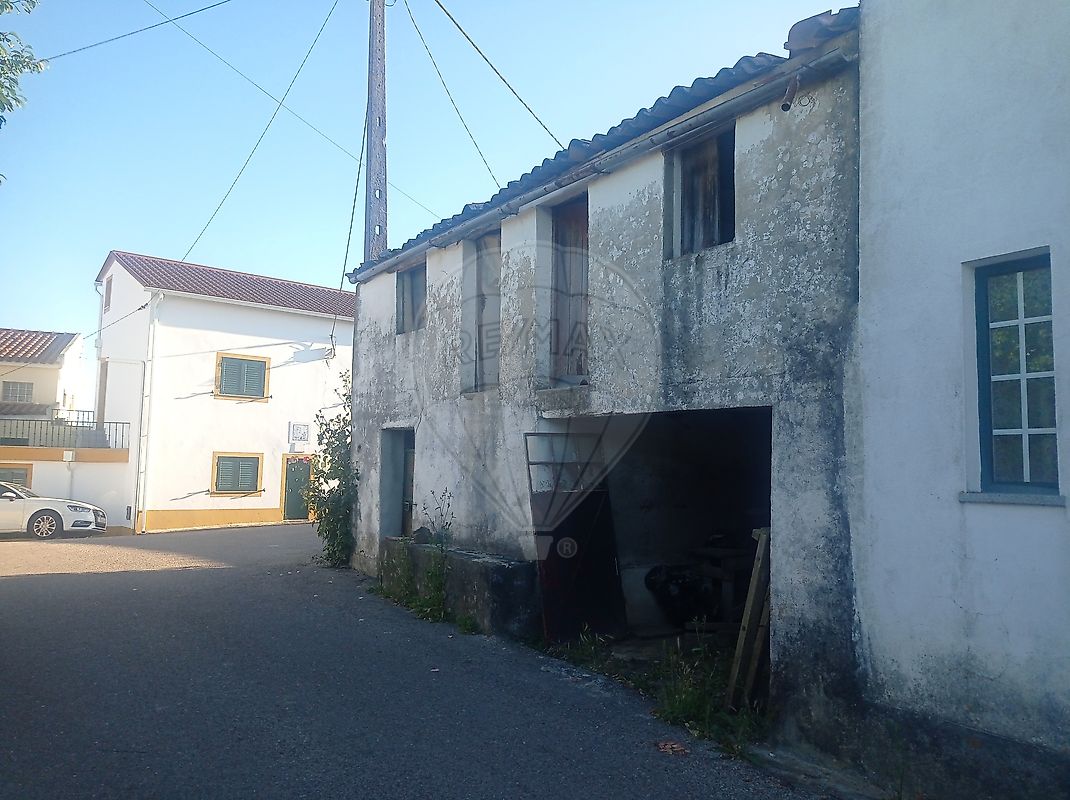 Apartamento T4 à venda em Vila de Rei