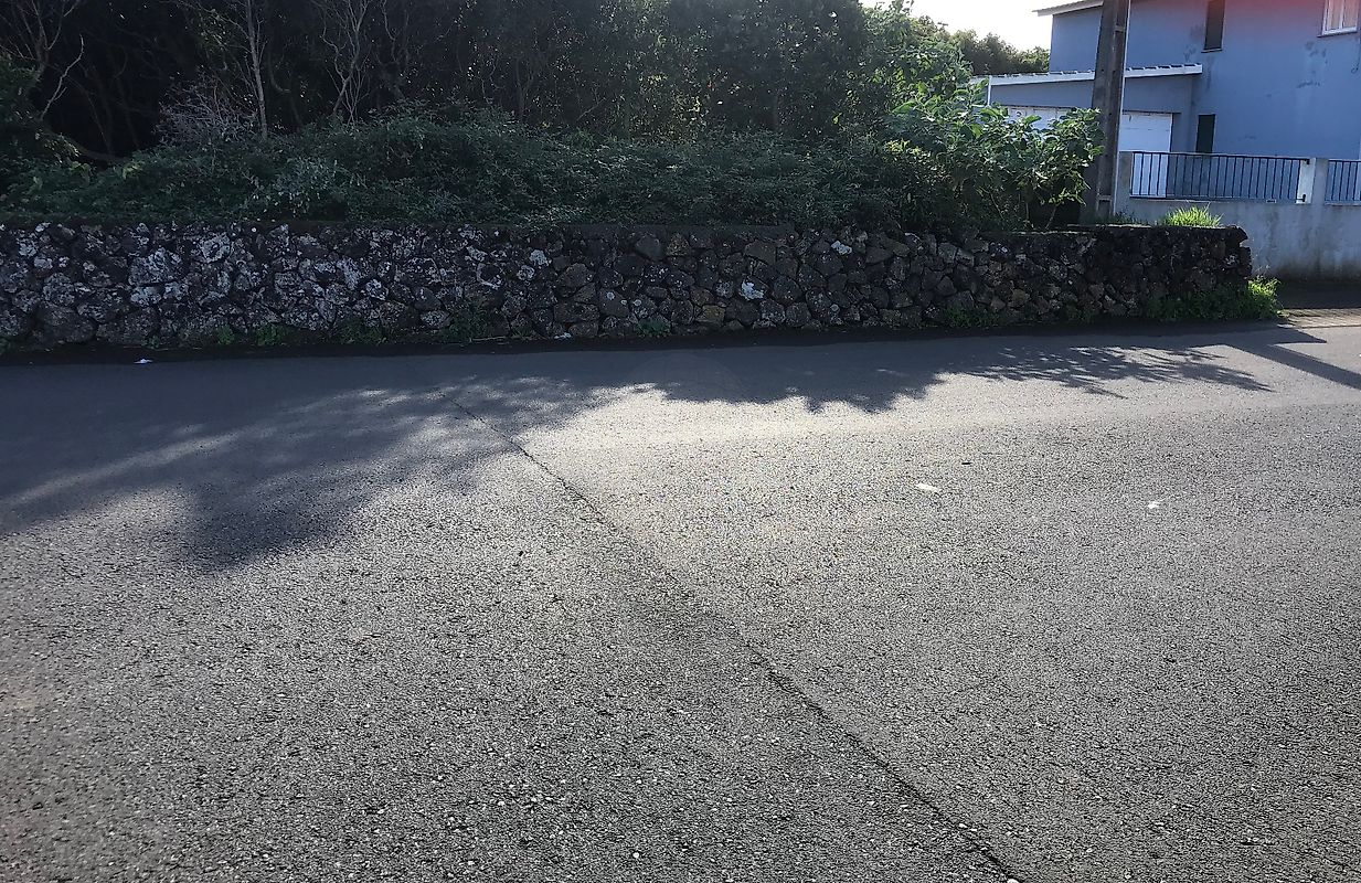 Land for sale in Lajes do Pico, Portugal — €110,000