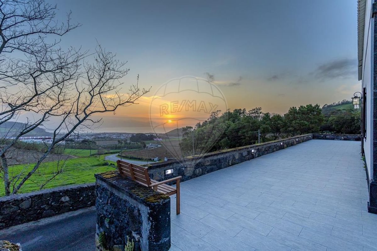 listing 120961084-440 picture-0