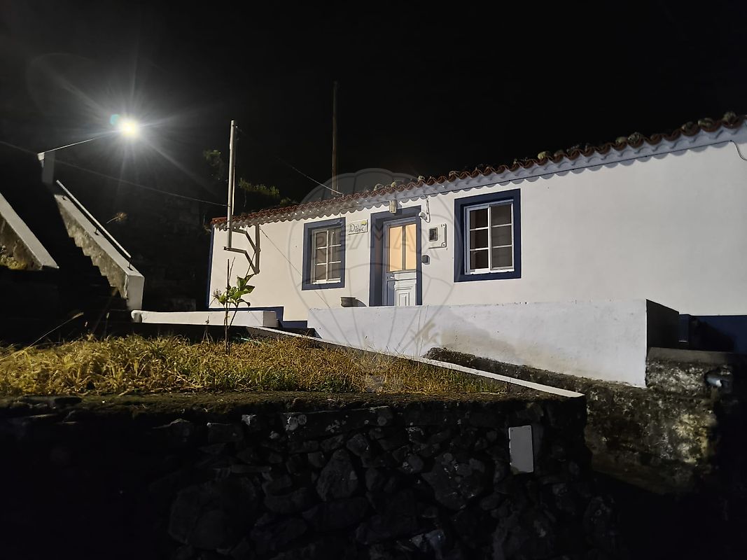 Moradia - Santa Bárbara, Vila do Porto, Ilha de Santa Maria