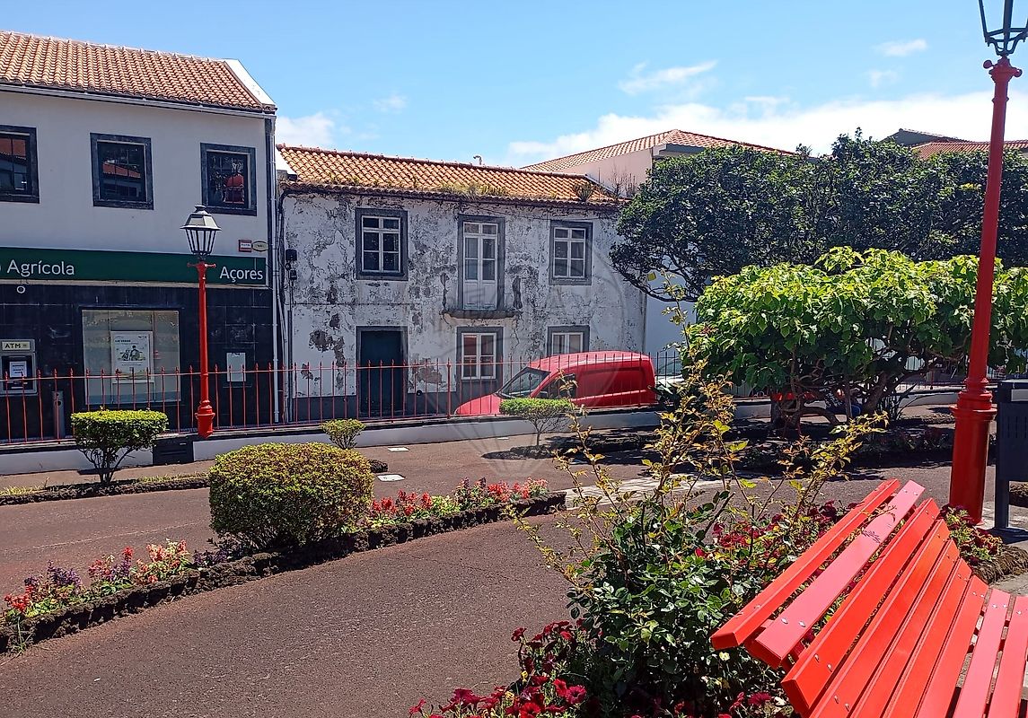 Prédio - São Jorge (Velas), Velas, Ilha de São Jorge
