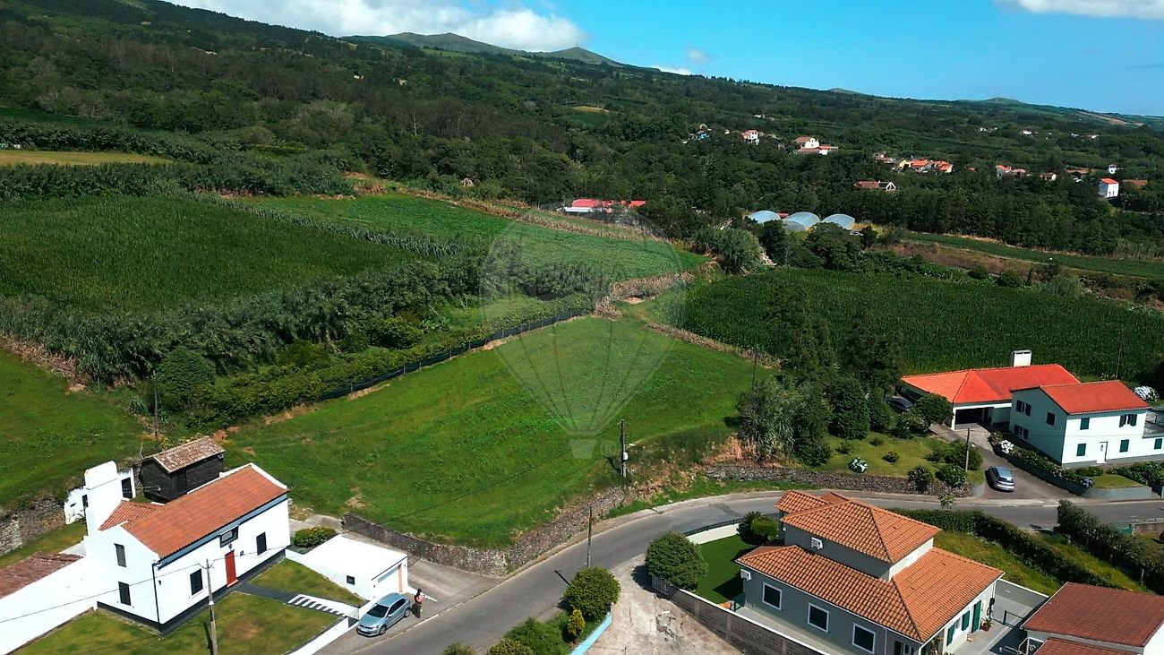 Terreno - Candelária, Ponta Delgada, Ilha de São Miguel