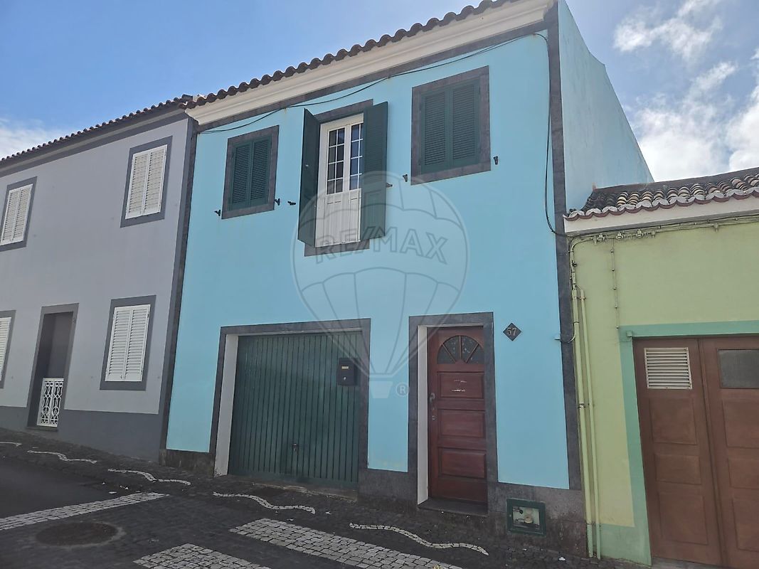 Apartamento T2 à venda em Ribeira Grande