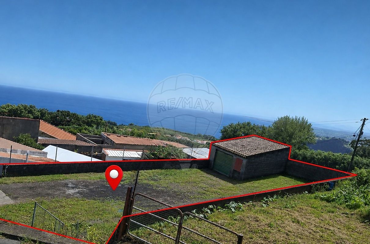 Terreno - Santo António, Ponta Delgada, Ilha de São Miguel