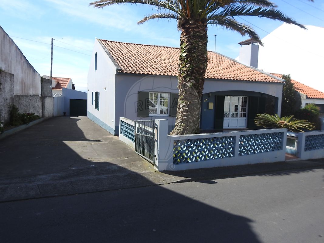 Apartamento T3 à venda em Ribeira Grande