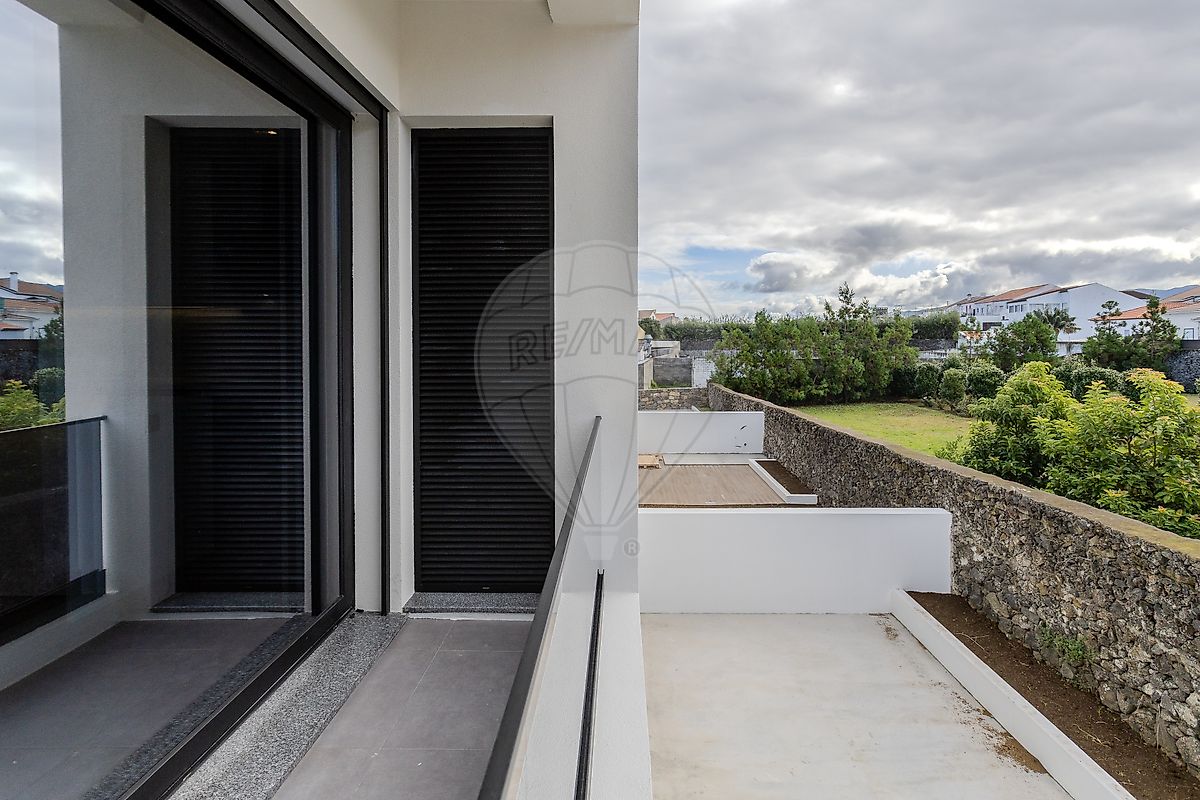 Apartamento T3 à venda em Rabo de Peixe, Ribeira Grande — foto 25