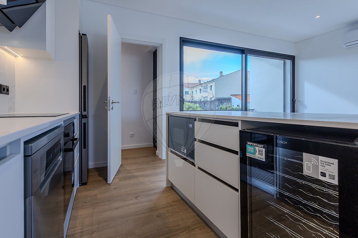 Apartamento T3 à venda em Rabo de Peixe, Ribeira Grande — foto 16
