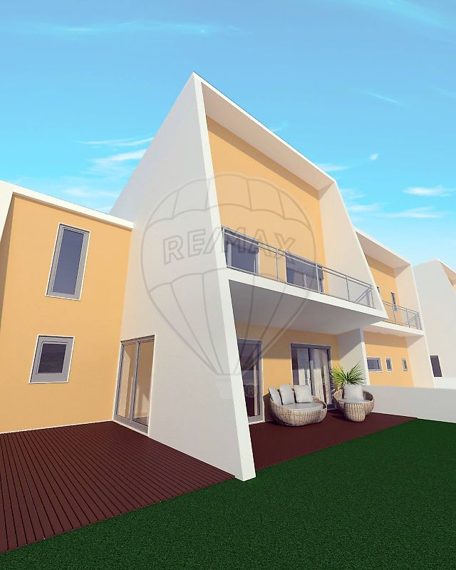 Apartamento T3 à venda em Arruda dos Vinhos