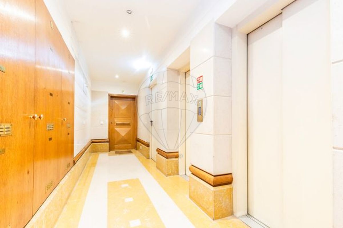 listing 120992626-40 picture-0