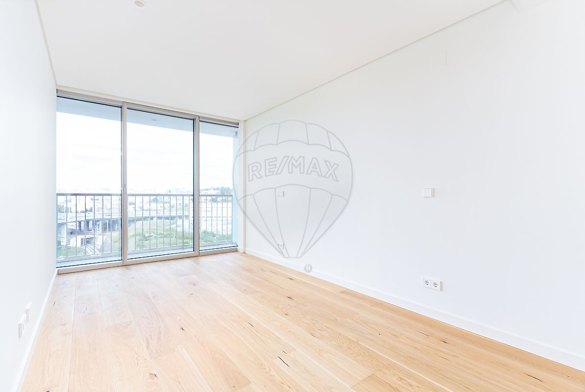 listing 120992855-8 picture-0