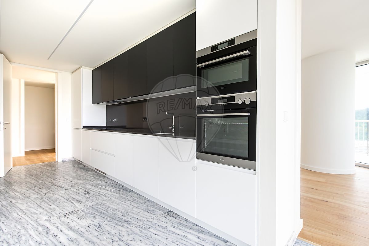 listing 120992855-8 picture-0