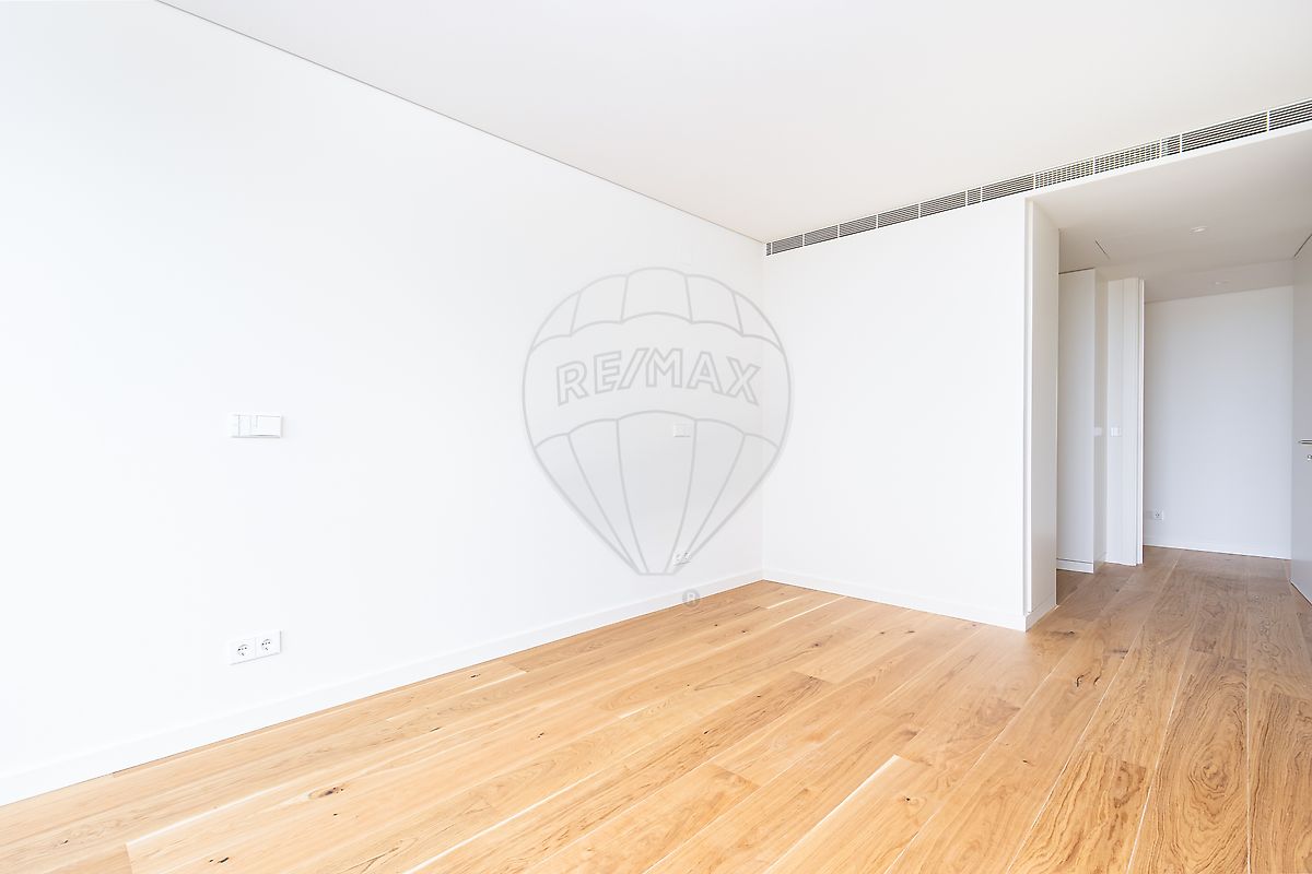 listing 120992855-8 picture-0