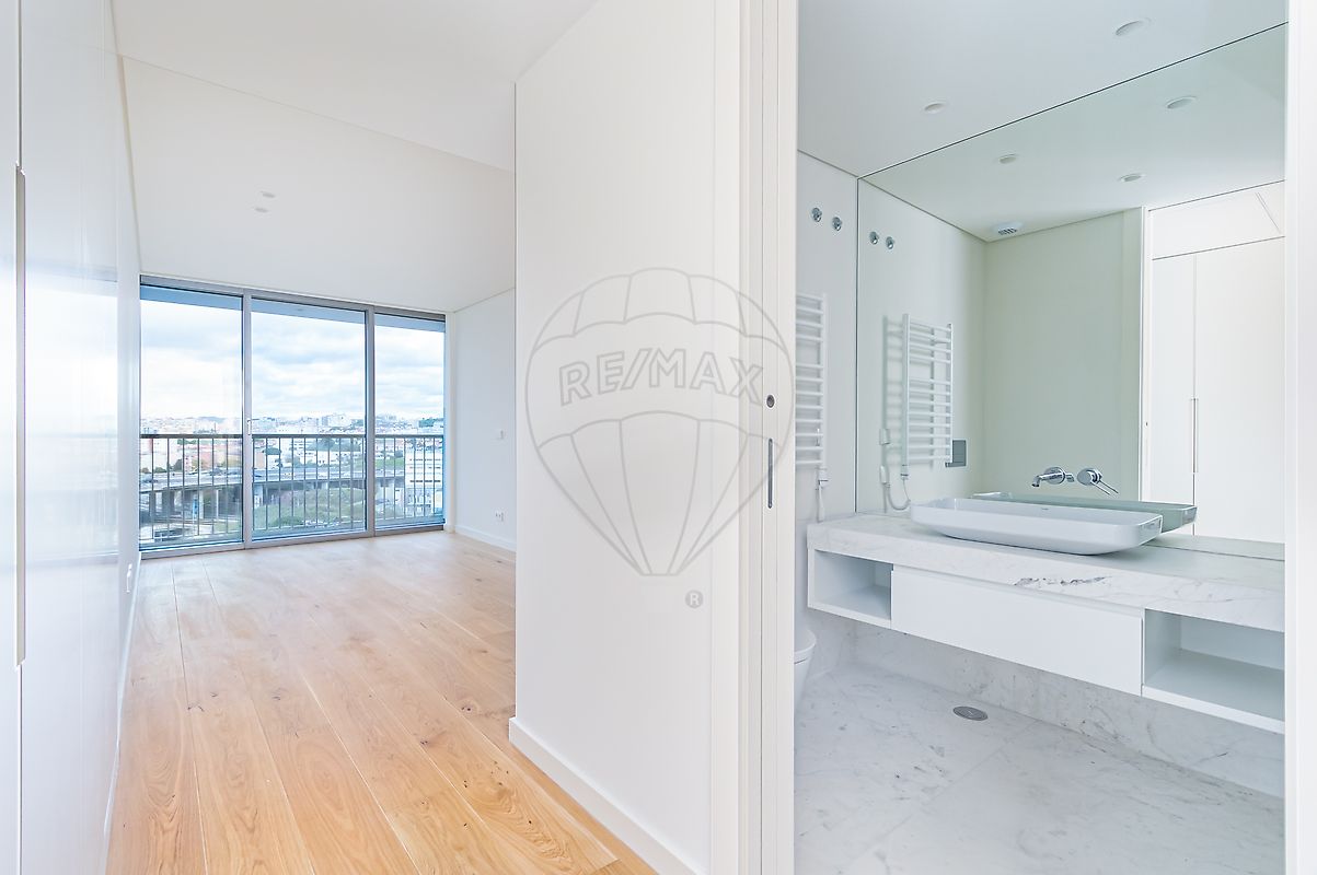 listing 120992855-8 picture-0