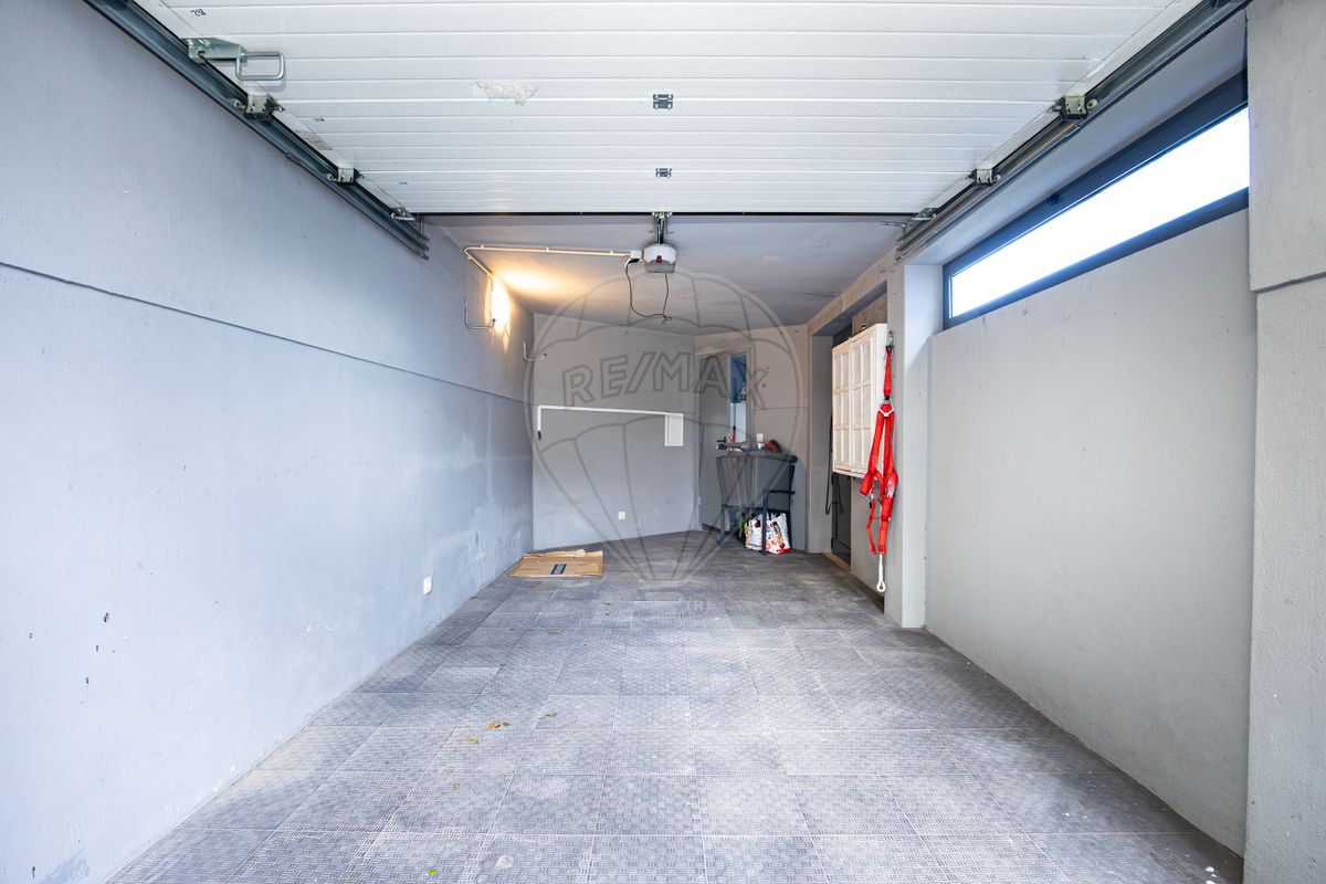 listing 120992855-9 picture-0
