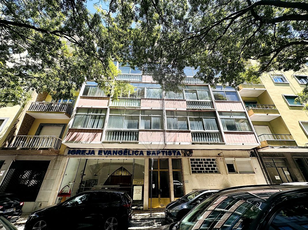 listing 120991391-824 picture-0