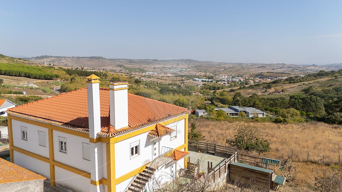 Moradia T4 à venda em Arruda dos Vinhos