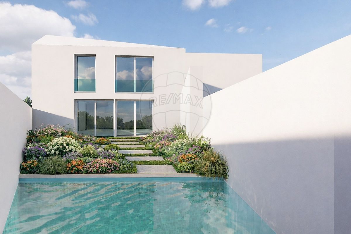 Moradia T3 à venda em Loures