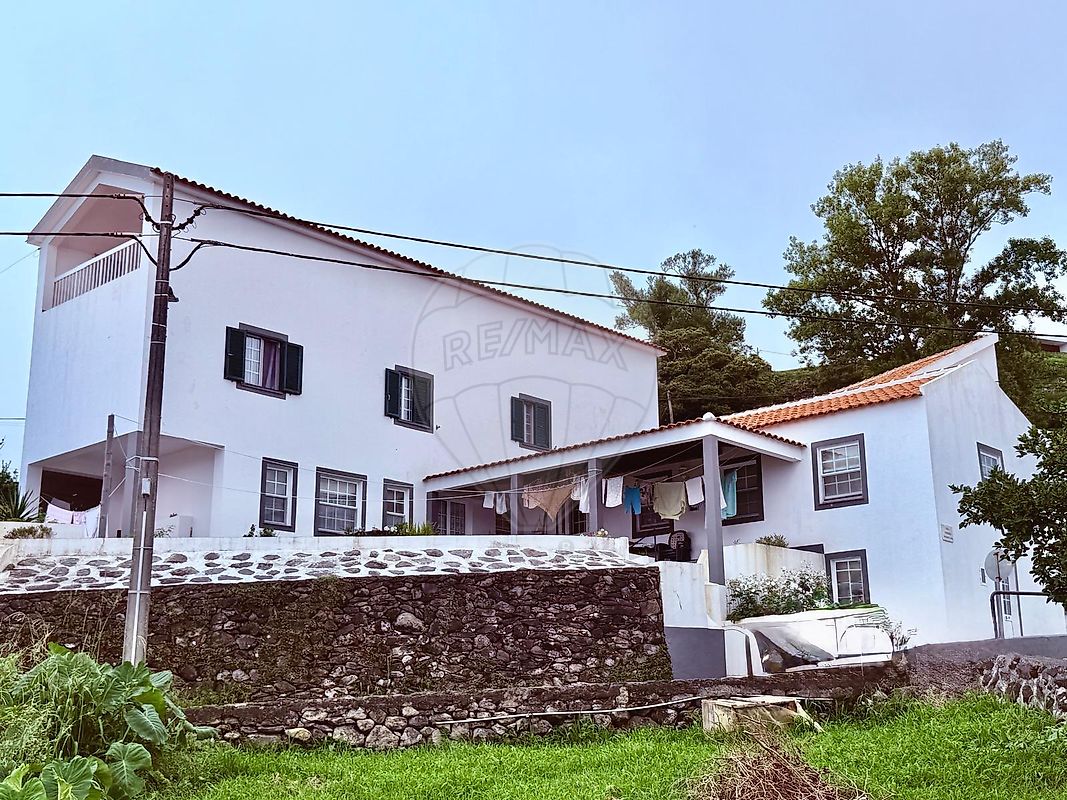 Moradia - Fazenda, Lajes das Flores, Ilha das Flores