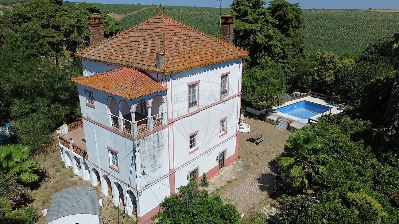 Quinta T10 à venda em Elvas