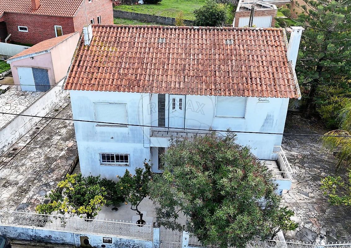 Moradia T4 à venda em Mafra