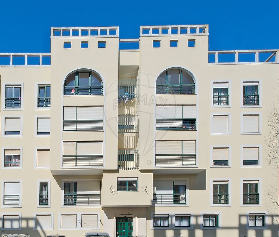 Apartamento T3 à venda em Sintra