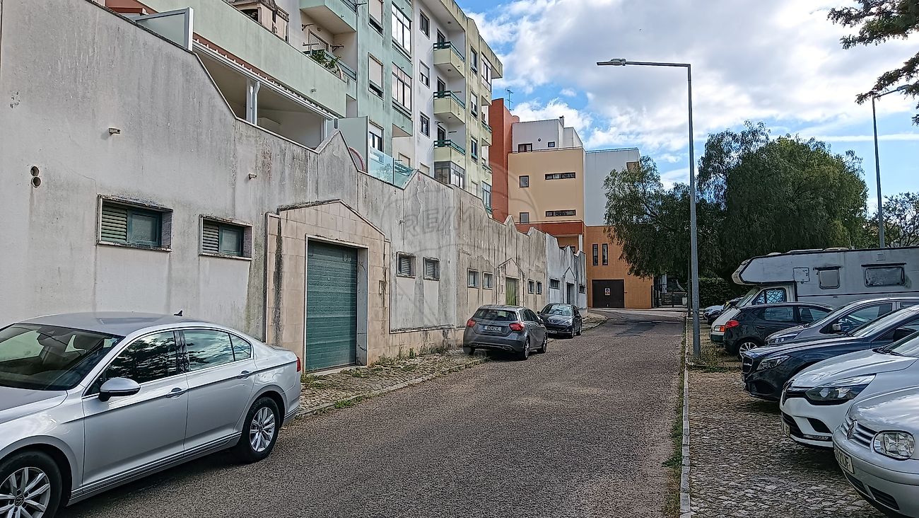 Garagem à venda em Vila Franca de Xira
